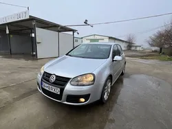 Gri Utilizat 2007 VW Golf V GTD Hatchback | 2.800 EUR (Super Preț)