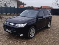 Negru Utilizat 2013 Mitsubishi Outlander SUV | 9.000 EUR (Preț OK)
