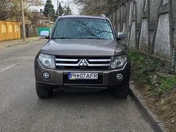 Culoaremaro Utilizat 2010 Mitsubishi Pajero Intense SUV | 8.500 EUR