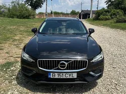 Negru Utilizat 2019 Volvo V60 Break | 21.500 EUR