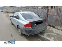 Gri metalizat Utilizat 2002 Volvo S60 Berlinǎ | 2.500 EUR