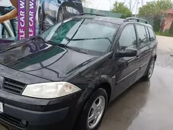 Negru Utilizat 2004 Renault Mégane II Break | 2.000 EUR (Puțin scump)
