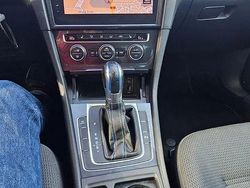 Culoarenegru Utilizat 2018 VW e-Golf Hatchback | 12.075 EUR (Preț bun)