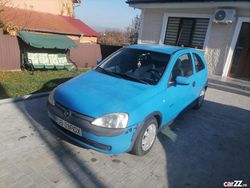 Utilizat 2002 Opel Corsa Hatchback | 700 EUR (Preț bun)