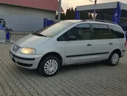 Argintiu Utilizat 2002 VW Sharan Monovolum | 2.000 EUR