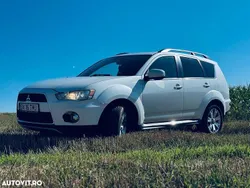 Culoarealb Utilizat 2012 Mitsubishi Outlander Intense SUV | 7.499 EUR