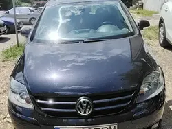 Utilizat 2008 VW Golf Plus Cross Monovolum | 2.850 EUR