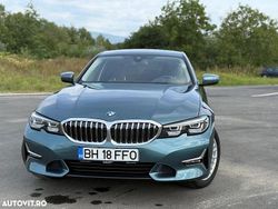 Culoarealbastru Utilizat 2021 BMW 330e Luxury Line Berlinǎ | 31.500 EUR (Preț OK)