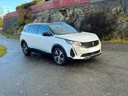 Utilizat 2021 Peugeot 5008 GTi Monovolum | 20.700 EUR (Scump)