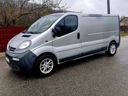 Utilizat 2005 Opel Vivaro Monovolum | 2.500 EUR
