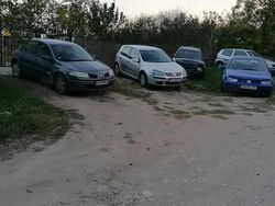 Utilizat 2005 VW Golf V Berlinǎ | 1.000 EUR