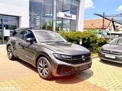 Gri Nouă 2025 VW Touareg R-line SUV | 74.200 EUR (Puțin scump)
