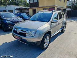 Gri Utilizat 2012 Dacia Duster Lauréate SUV | 6.499 EUR (Preț OK)