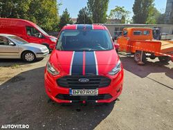 Culoarerosu Utilizat 2022 Ford Transit Trend Monovolum | 19.900 EUR (Puțin scump)