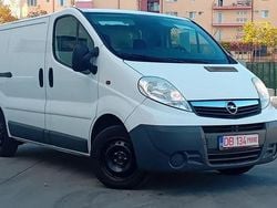 Culoarealb Utilizat 2014 Opel Vivaro Van | 6.150 EUR (Super Preț)