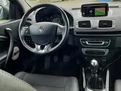 Gri Utilizat 2015 Renault Mégane GrandTour Bose Edition Break | 6.950 EUR (Preț OK)