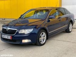 Culoarealbastru Utilizat 2009 Skoda Superb Comfort Berlinǎ | 4.899 EUR (Preț OK)
