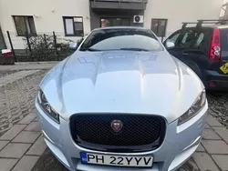 Albastru Utilizat 2015 Jaguar XF Berlinǎ | 12.000 EUR (Puțin scump)