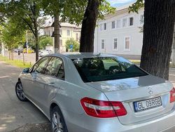 Culoaregri Utilizat 2010 Mercedes E250 Berlinǎ | 5.990 EUR