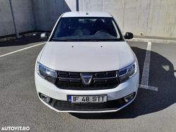 Culoarealb Utilizat 2020 Dacia Logan Ambiance Berlinǎ | 6.299 EUR (Preț bun)