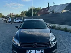 Utilizat 2013 VW Passat Berlinǎ | 7.700 EUR (Preț OK)