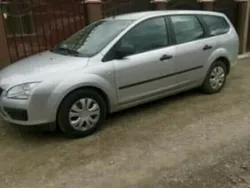 Gri Utilizat 2005 Ford Focus Break | 1.500 EUR (Preț OK)
