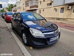 Culoarenegru Utilizat 2007 Opel Astra Cosmo Berlinǎ | 2.000 EUR (Preț OK)