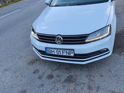 Culoarealb Utilizat 2018 VW Jetta Sound Berlinǎ | 10.200 EUR (Preț OK)