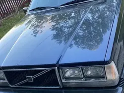 Utilizat 1985 Volvo 240 | 1.700 EUR