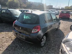 Utilizat 2011 Renault Clio II Hatchback | 4.150 EUR (Scump)