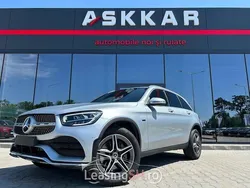 Argintiu Utilizat 2020 Mercedes GLC300 AMG line SUV | 39.499 EUR (Super Preț)