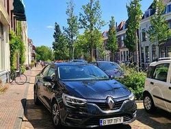 Culoarenegru Utilizat 2023 Renault Mégane IV Equilibre Berlinǎ | 15.900 EUR (Preț OK)