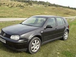 Negru Utilizat 2003 VW Golf IV Hatchback | 1.800 EUR (Super Preț)