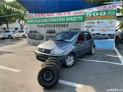 Gri Utilizat 2004 Fiat Punto Hatchback | 1.999 EUR