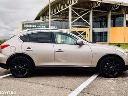 Culoarealte culori Utilizat 2010 Infiniti Ex30 SUV | 6.500 EUR