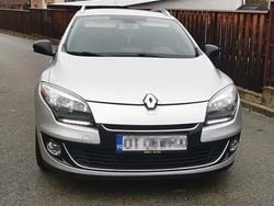 Argintiu Utilizat 2013 Renault Mégane III Bose Edition Break | 4.450 EUR (Preț OK)