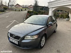 Gri Utilizat 2009 Volvo V50 Momentum Break | 2.950 EUR (Preț OK)