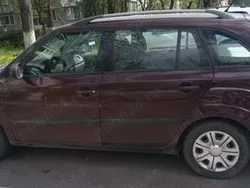Utilizat 2009 Skoda Fabia Hatchback | 1.300 EUR