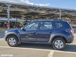 Culoarealbastru Utilizat 2017 Dacia Duster Lauréate SUV | 8.500 EUR (Super Preț)