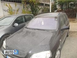 Negru Utilizat 2001 Opel Astra Break | 1.200 EUR