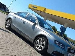 Utilizat 2011 Audi A4 Berlinǎ | 6.300 EUR (Preț bun)