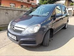 Utilizat 2007 Opel Zafira Berlinǎ | 2.390 EUR