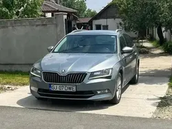 Gri Utilizat 2017 Skoda Superb Break | 12.000 EUR (Preț bun)