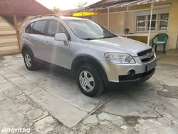 Gri Utilizat 2007 Chevrolet Captiva LT SUV | 3.950 EUR (Preț OK)