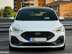 Culoarealb Utilizat 2023 Ford Focus ST Berlinǎ | 29.900 EUR
