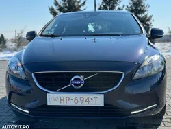 Albastru Utilizat 2016 Volvo V40 Break | 7.950 EUR (Preț OK)