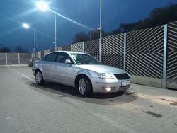 Utilizat 2002 VW Passat Berlinǎ | 1.400 EUR (Preț OK)