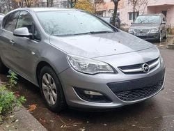 Culoaregri Utilizat 2014 Opel Astra Enjoy Hatchback | 4.999 EUR (Preț OK)