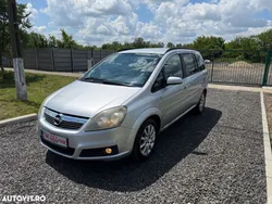 Argint Utilizat 2005 Opel Zafira Comfort Monovolum | 1.700 EUR (Preț OK)