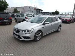 Gri Utilizat 2018 Renault Mégane IV Berlinǎ | 10.850 EUR (Preț bun)